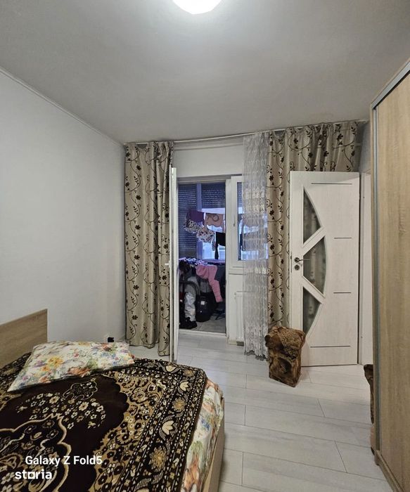 Apartament cu 3 camere de vânzare – Str. Războieni, Oradea!