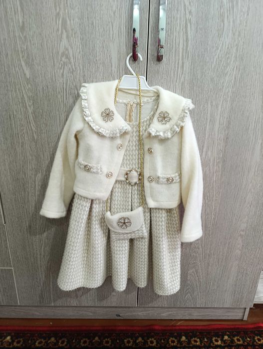 Платья для девочек