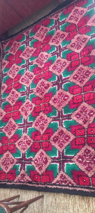 Китеник килим тип губер, равеник