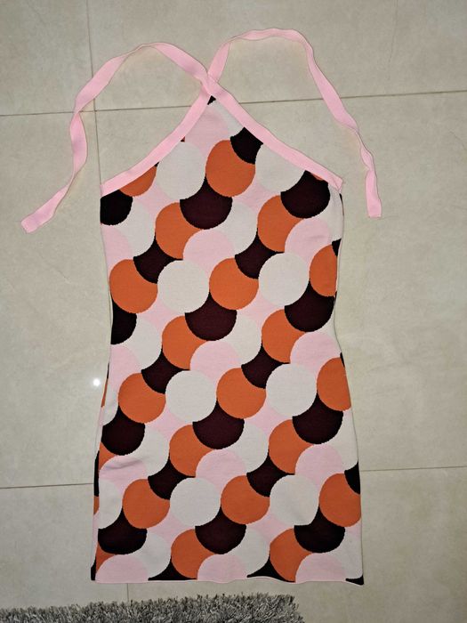 Най-различни рокли