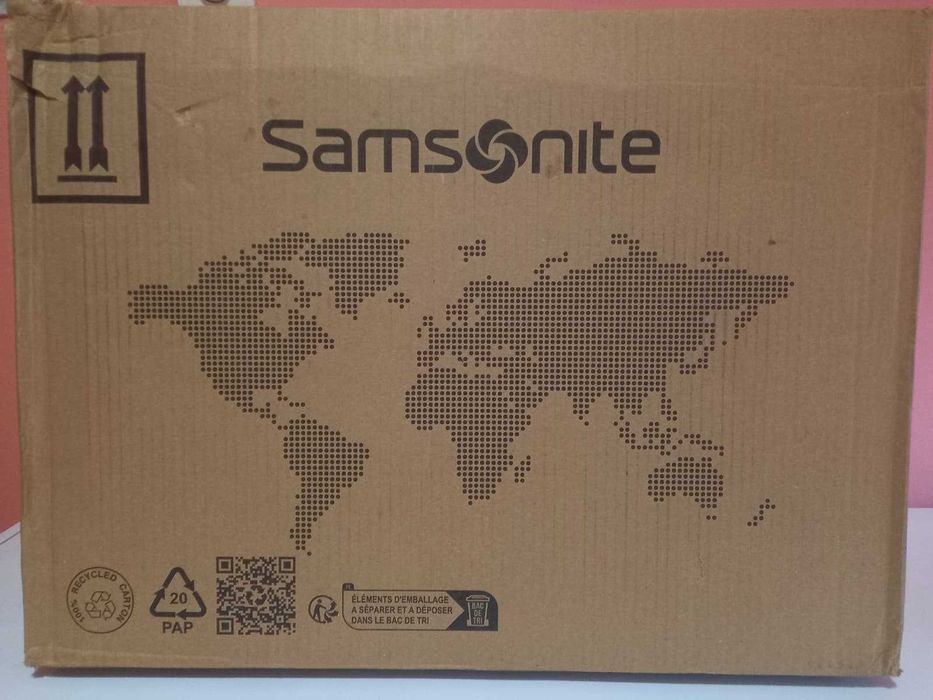 Troler cabina Samsonite Essens Spinner 55/20, culoare Galben-Lime, nou, sigilat