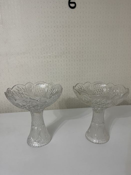 Ваза хрустальная 2 штуки