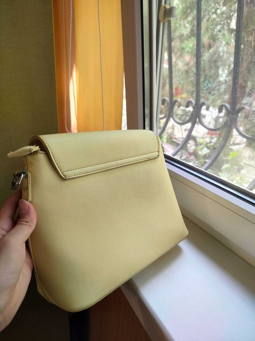 Женская сумка желтая