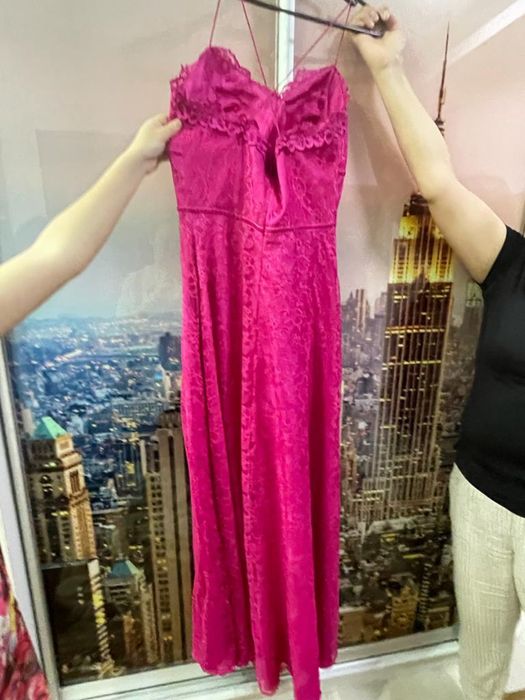 Вечернее платье