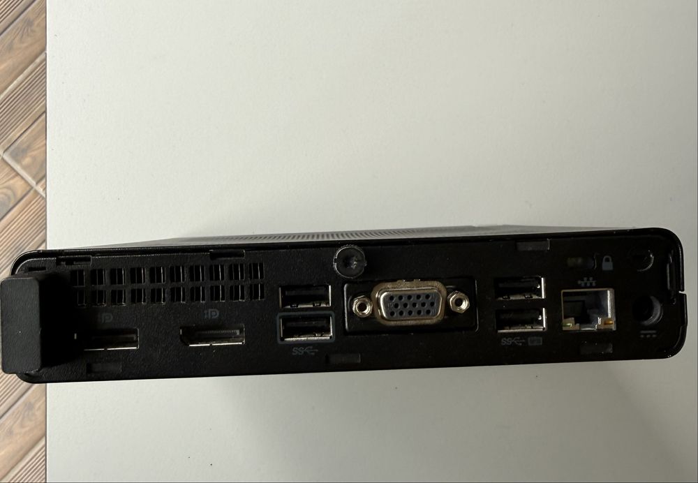 Мини компютър HP EliteDesk 705 G4 DM / Ryzen 5 Pro 2400GE / 16GB RAM / 128GB SSD