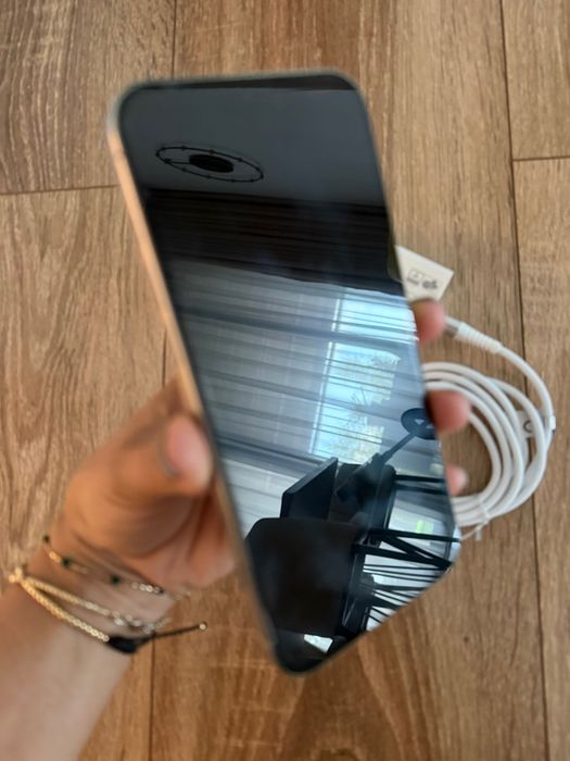 iPhone 15 Pro Max Natural Titanium 256GB