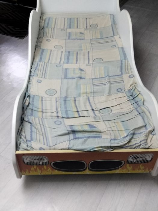 Кроватка детская