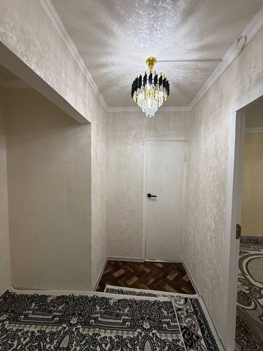 Продаётся люкс 2х комнатная квартира 3-этаж Адрес Согдиана Мед колледж