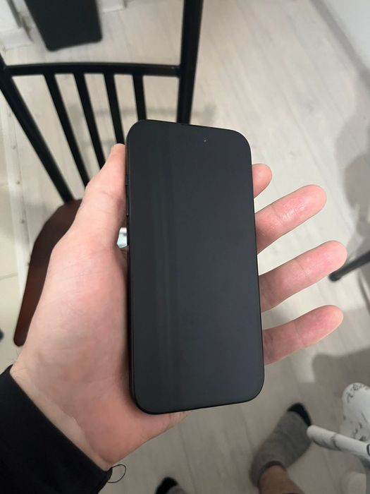 Айфон 15 128 гб,