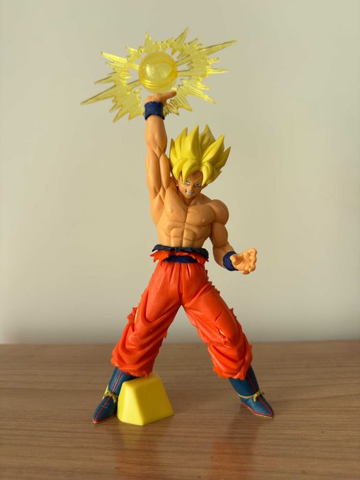 Figurină Dragon Ball Z GxMateria Goku Ver. IV 17 cm – Fără cutie