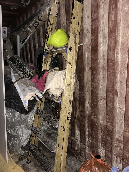 Стремянку продам мощьную