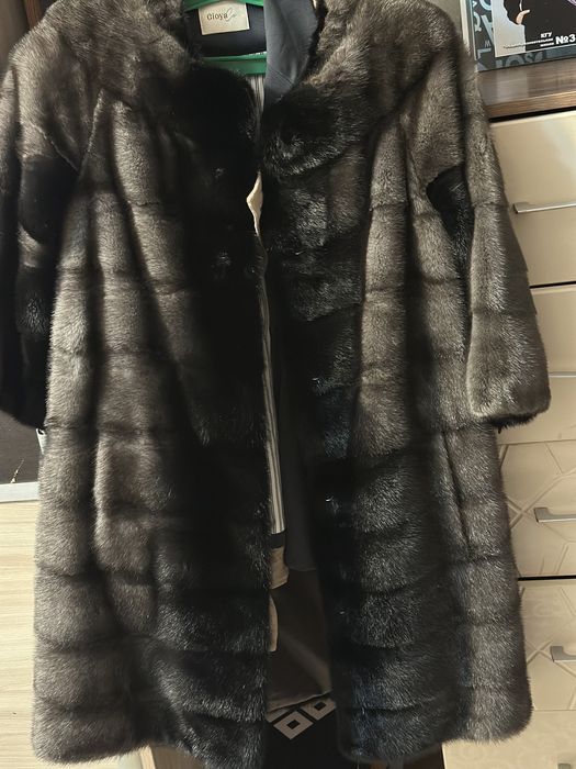 Продам новую Норковую шубу
