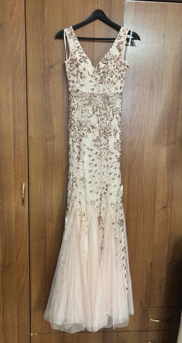 Продам вечернее платье