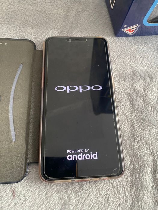 Продам телефон оппо а5