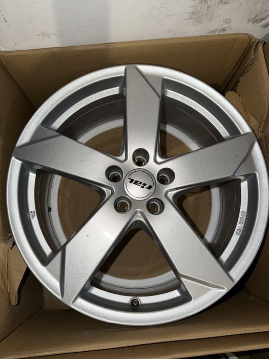 Jate Rial 8jx19 5x112 Volskwagen