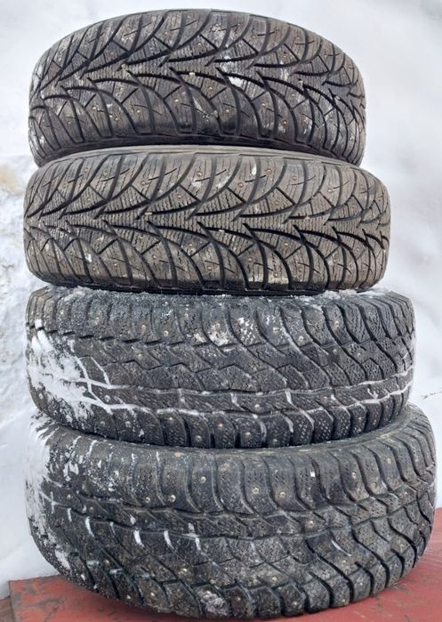 4 шины 215 65 R16. Пара Viatti, Пара Rosava.