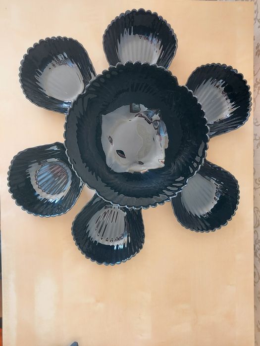 салатник. большая чаша и 6 салатников