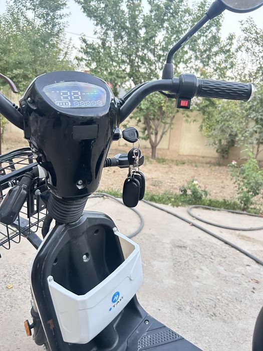 Электромопед  почти новый