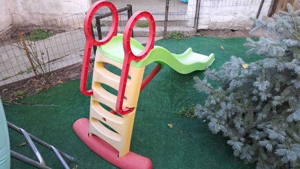 Tobogan mare pentru copii 2 metri, duza furtun apa, manere de prindere
