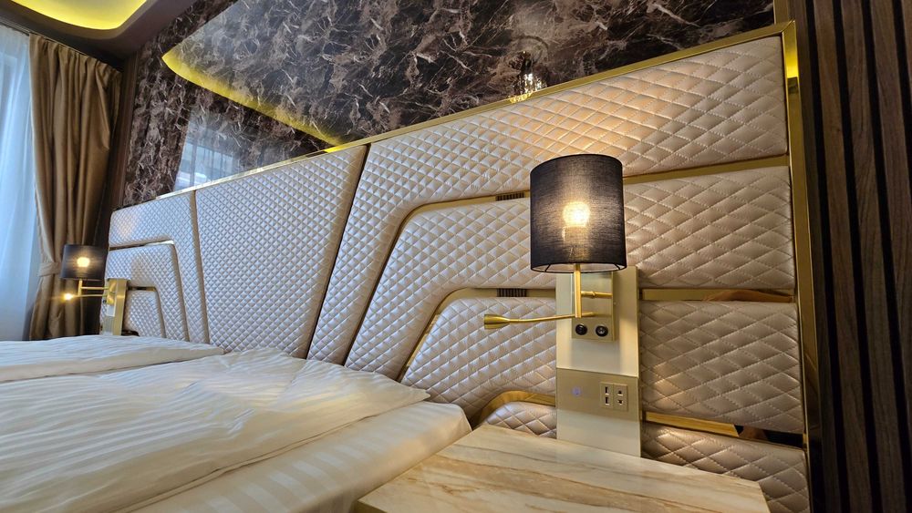 Prima chirie!4 Camere Lux, 116mp, lângă Coresi, Stație Autobuz în față