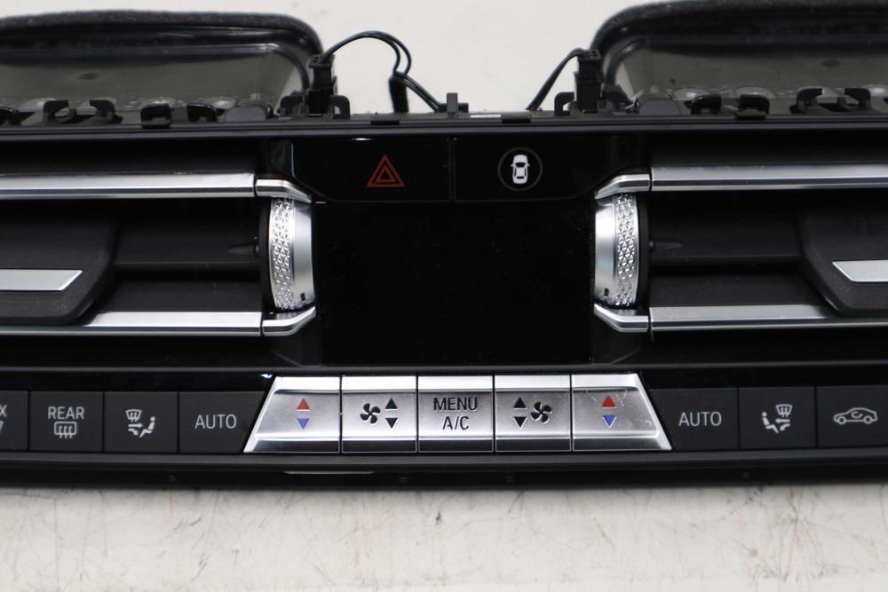 Клима панел Панел климатик БМВ Х5 Г05 Х6 Г06 Х7 Г07