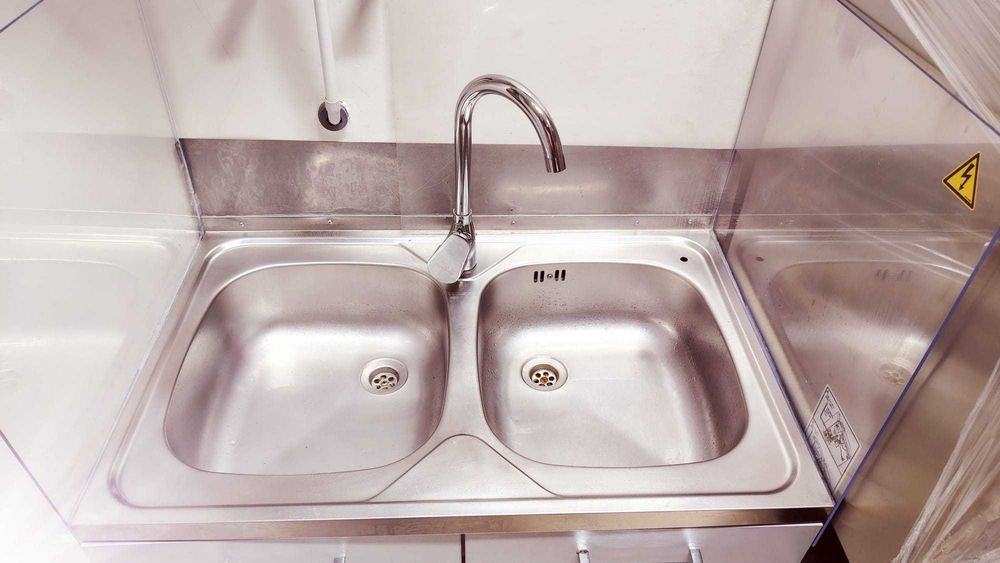 Mască Chiuvetă 2 Cuve Inox + Baterie Lebădă – Ideală Fast-Food / HoReCa (Ca Nouă)