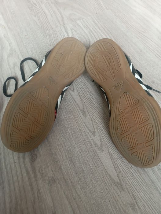 Маратонки Adidas