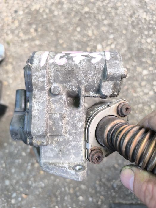 Supapa EGR 1.6 FSI benzina BAG BLF BLP Octavia 2 Touran Passat B6 Golf