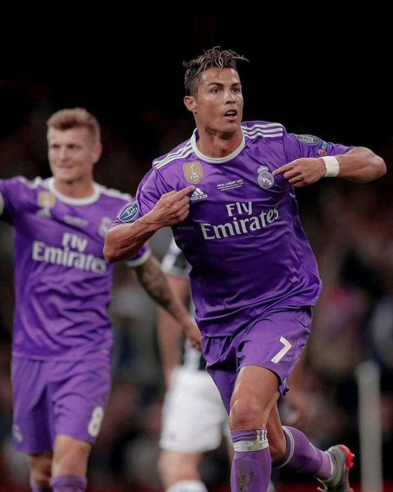 Tricouri Real Madrid