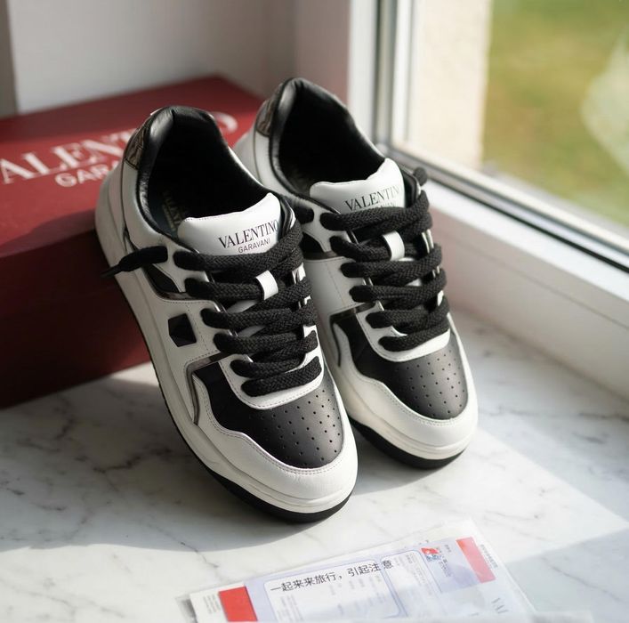 Adidasi Valentino Garavani One Stud Full Box