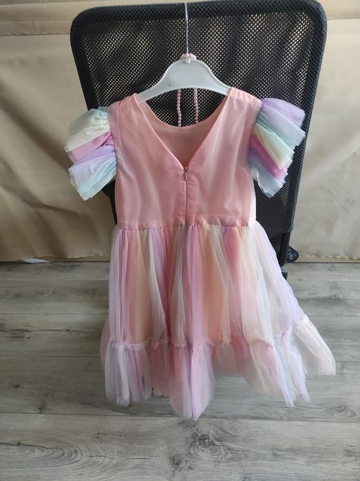 Платье детское. Возраст 6-7 лет.