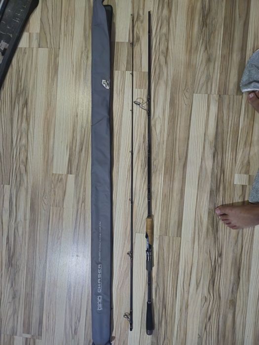 Продается японский спиннинг  Chaser 259 см тест 12*46