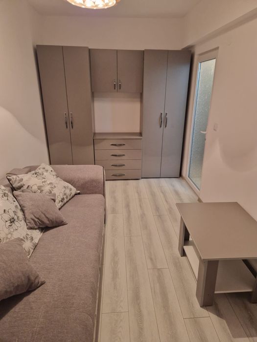 Garsonieră de închiriat – 800 lei/lună