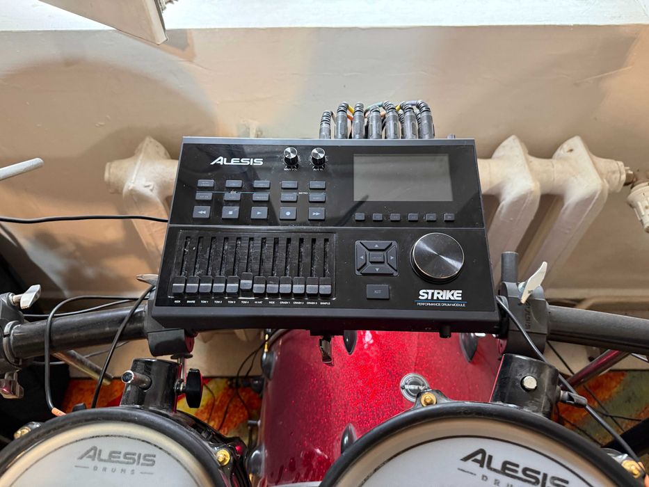 Електронен сет барабани Alesis Strike pro SE