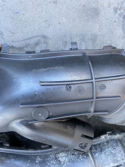 Furtun turbo furtun debitmetru bmw 2.0d n47d20c n47d20a 177cp 143cp