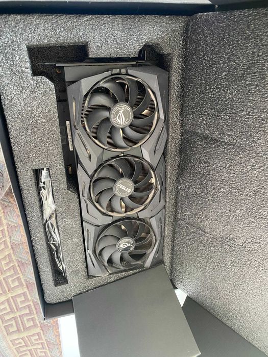 ASUS ROG Strix RTX 2080 Super