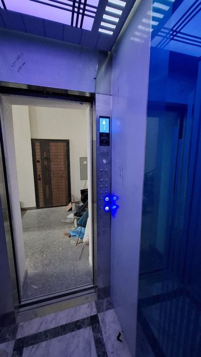 8 etajlik dŏmni 2 etajida 4 honalik kvartira sotiladi