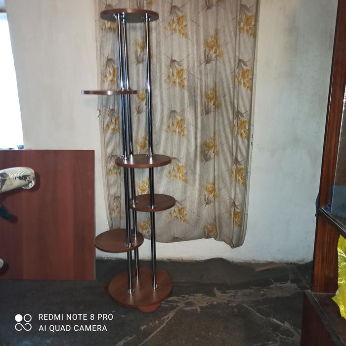 Изготовлю полки для цветов