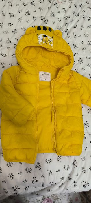 Продаётся детская куртка baby go