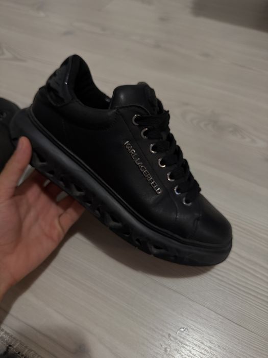 Adidasi Karl Lagerfeld
