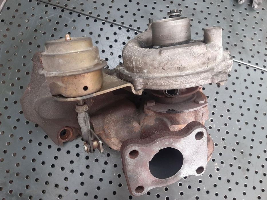 Turbina 2.0 hdi rhw citroen c4 peugeot 807 peugeot 806 expert fiat ulysse scudo citroen 9644384180