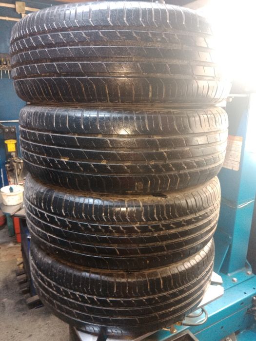 Шины р16/205/60 б/у