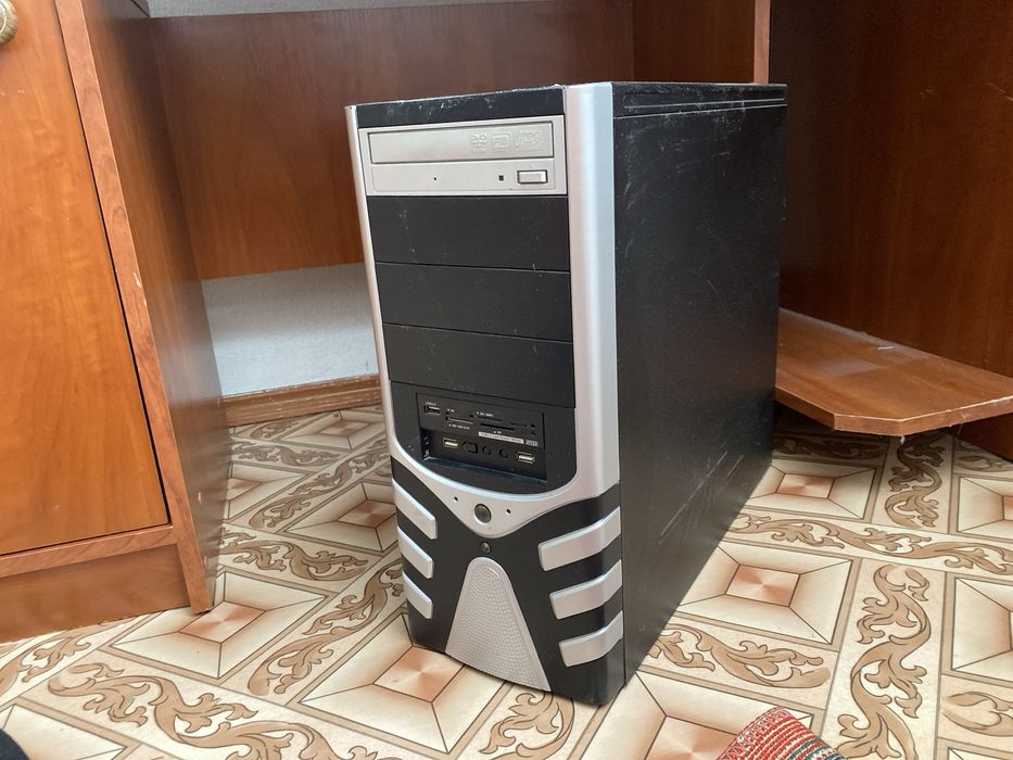 Монитор и блок б/у