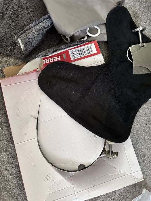 Diverse pentru baie (2 covorase, capac wc, suport hartie igienica etc)