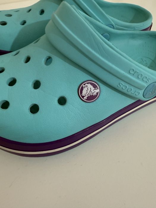 Papuci crocs  stare buna