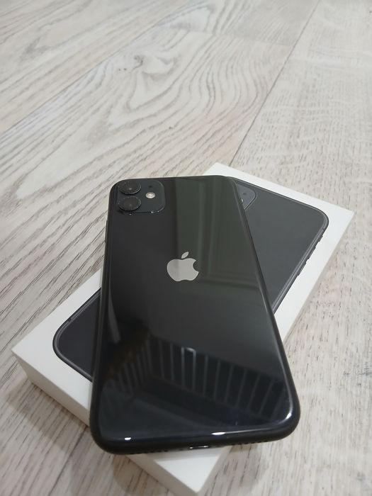 Iphone 11 128гб почти идеал