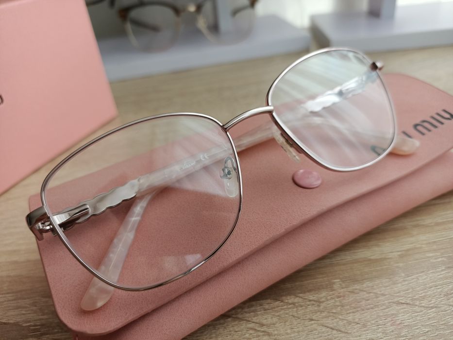 Солнцезащитные очки распродажа