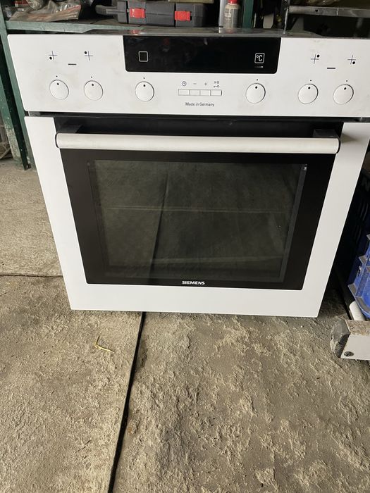 Печка за вграждане и Хладилник