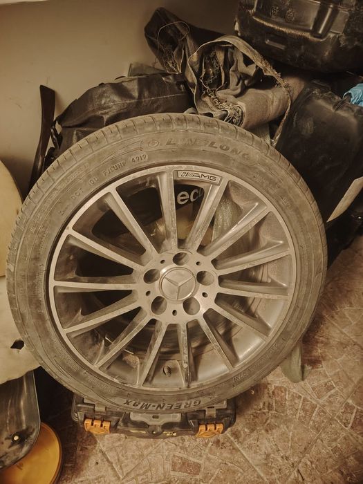 Продам колеса титакнки и резина