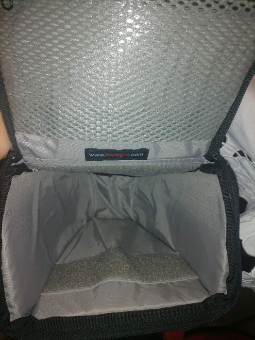Чанта за фотоапарат/техника Lowepro